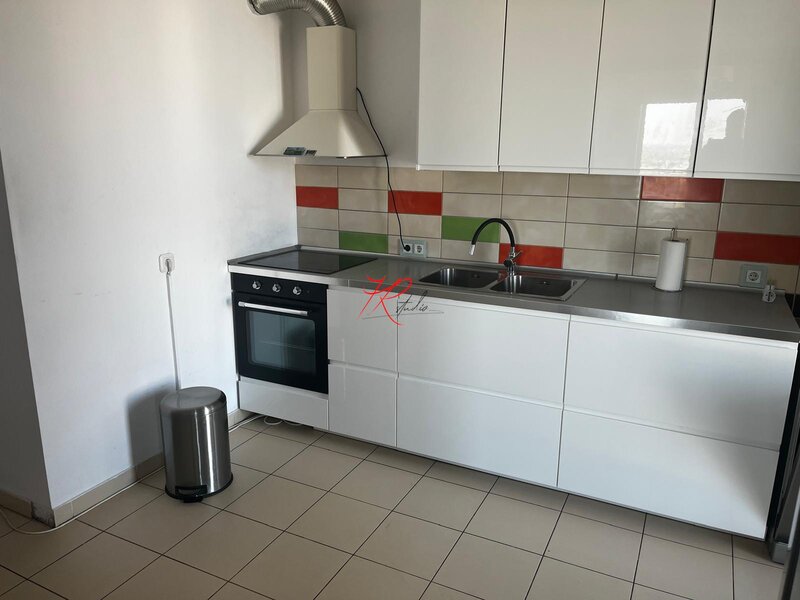 Vacaresti, inchiriere apartament 3 camere.